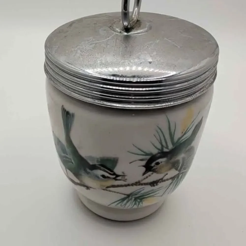Vtg Royal Worcester Birds Porcelain Egg Coddler W/lid Wren & Finches